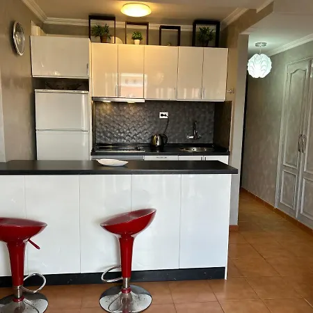 Apartment 5 Min Walk To Gold Mile And 7min To Americas Wifi